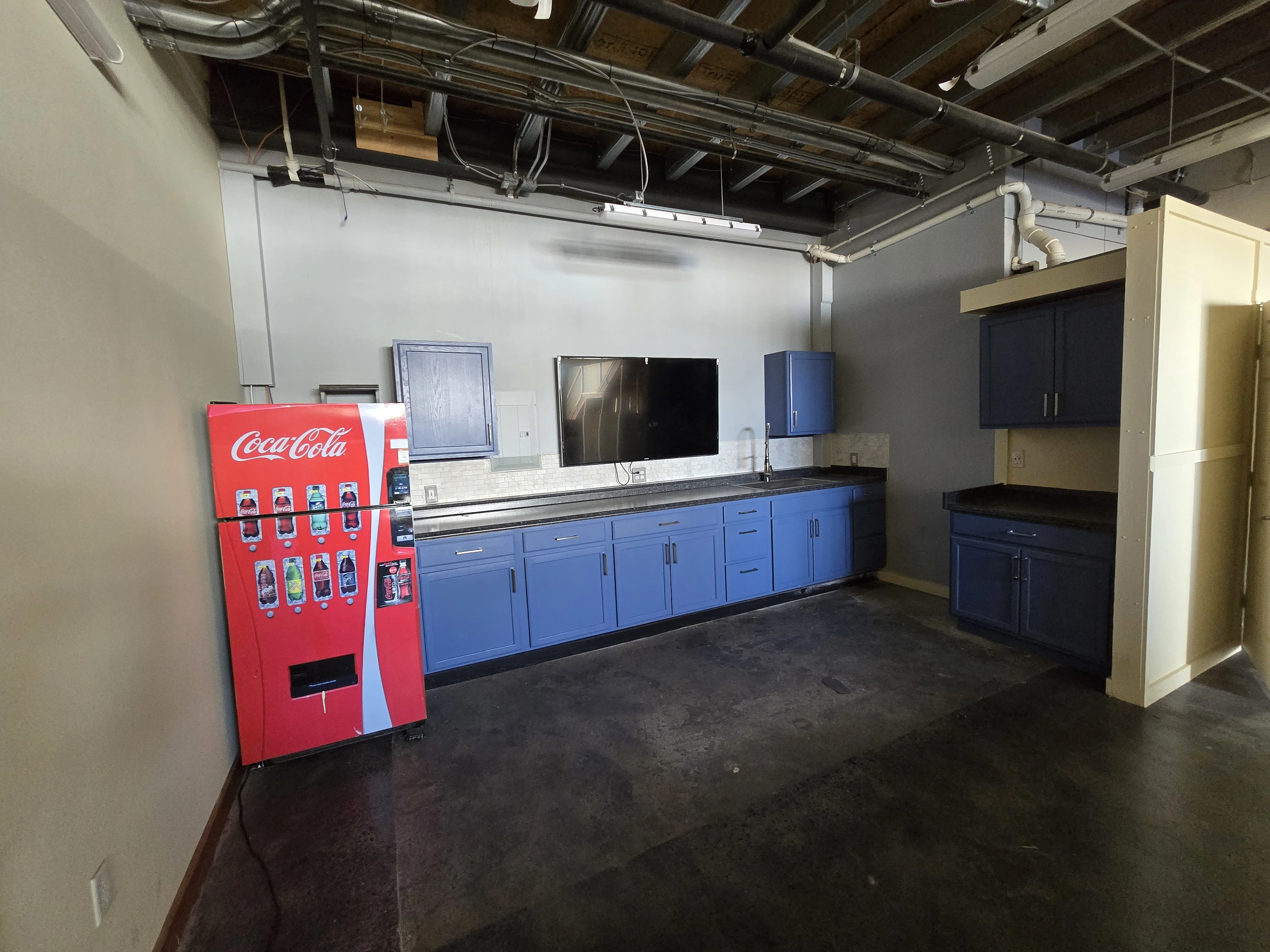 Property gallery — C17 12